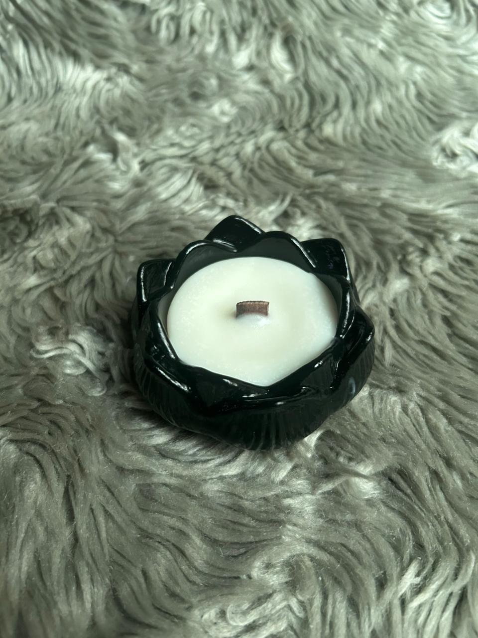 Glowora Lotus Bloom Jesmonite Candle