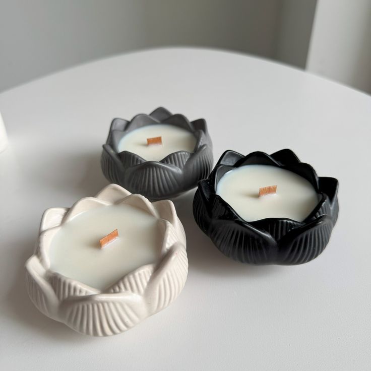 Glowora Lotus Bloom Jesmonite Candle